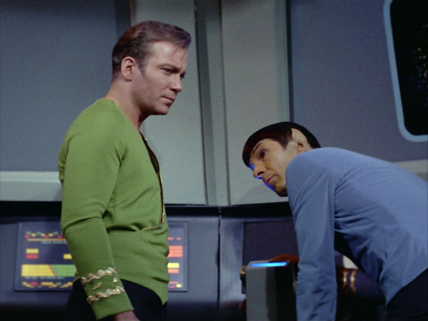 ariane179254_StarTrek_2x06_TheDoomsdayMachine_0134.jpg