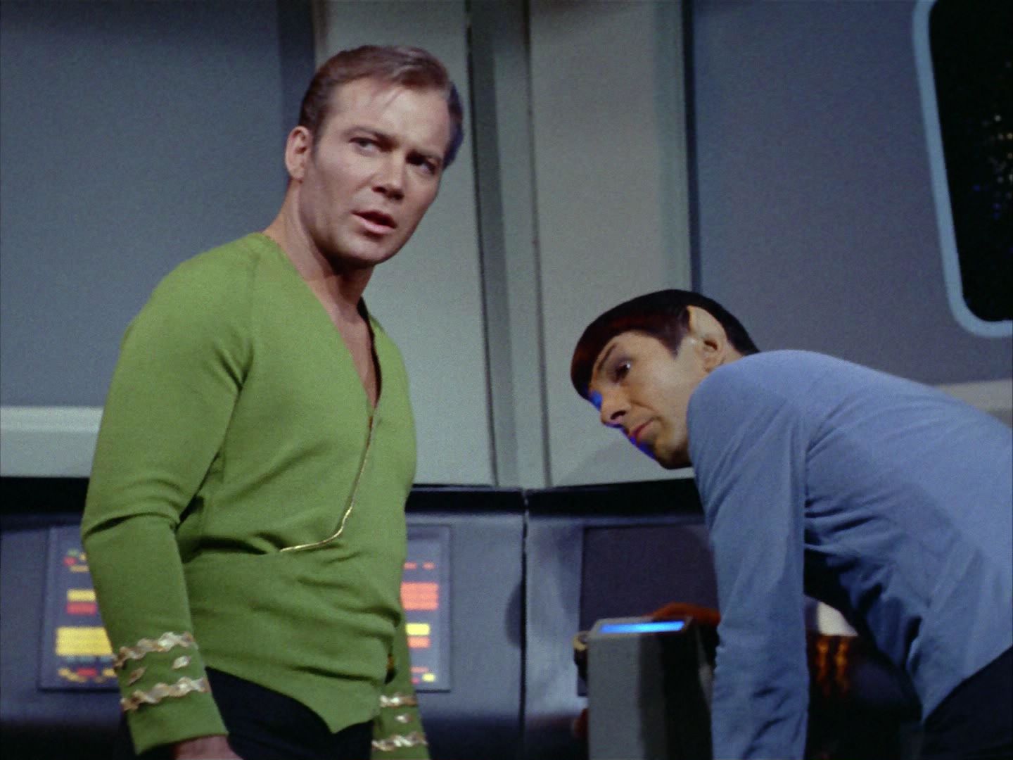 ariane179254_StarTrek_2x06_TheDoomsdayMachine_0135.jpg