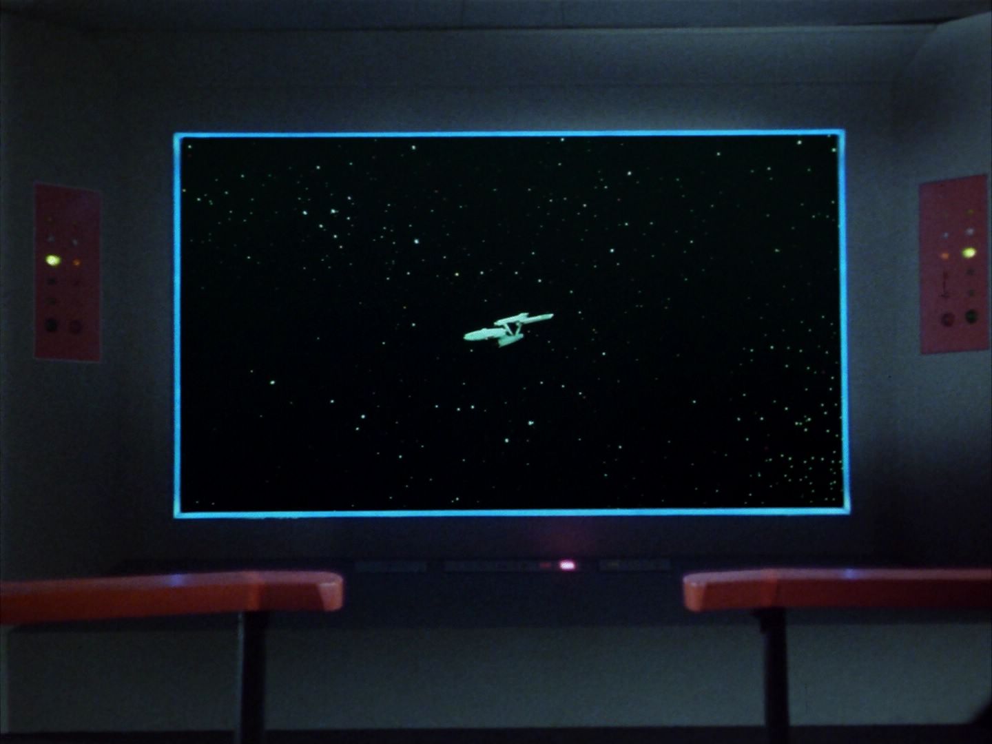 ariane179254_StarTrek_2x06_TheDoomsdayMachine_0164.jpg