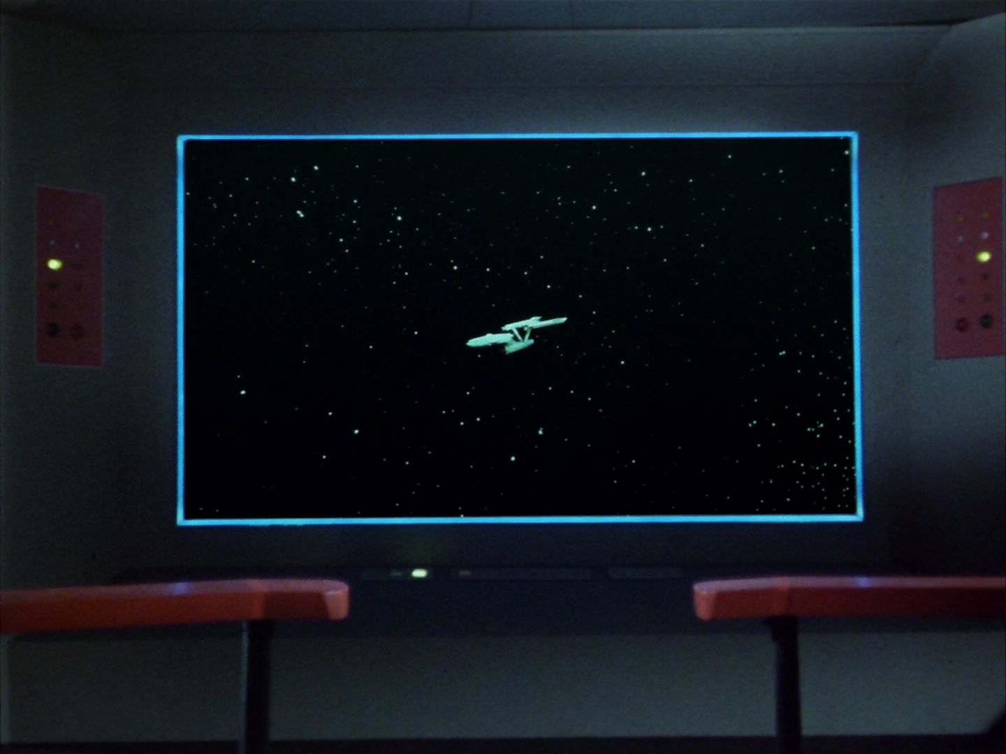 ariane179254_StarTrek_2x06_TheDoomsdayMachine_0167.jpg