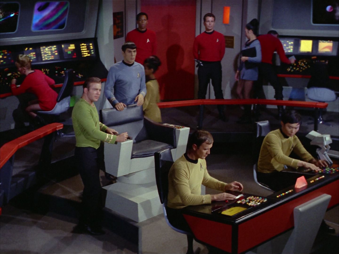 ariane179254_StarTrek_2x06_TheDoomsdayMachine_0184.jpg