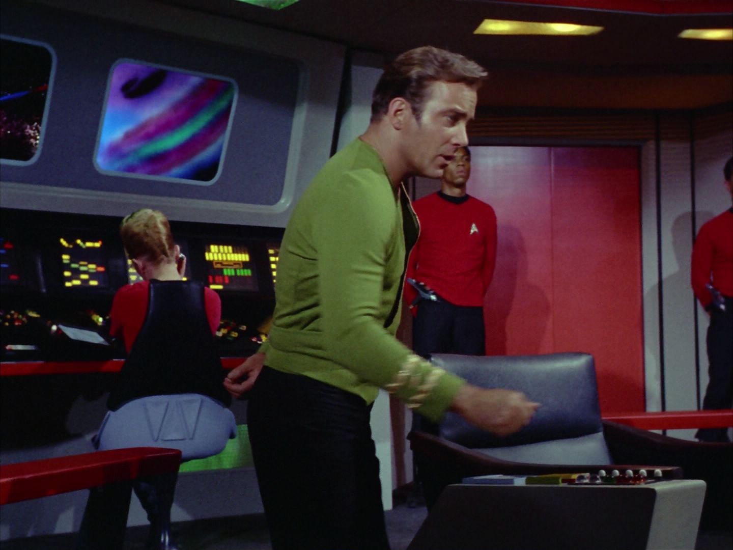 ariane179254_StarTrek_2x06_TheDoomsdayMachine_0346.jpg