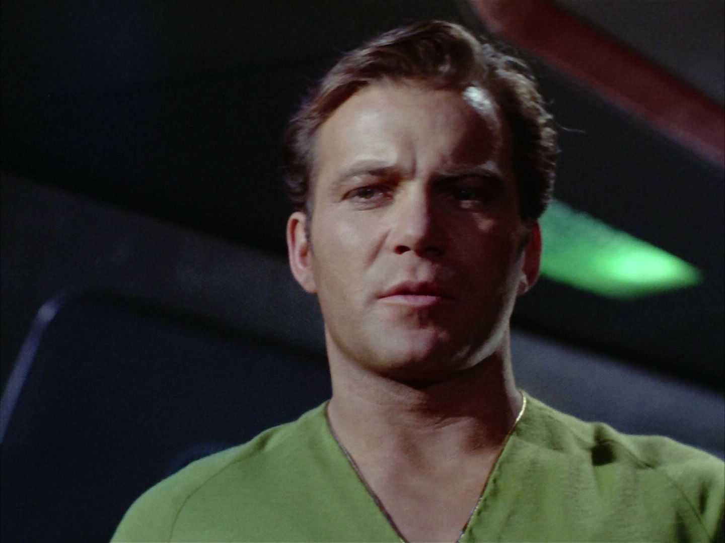 ariane179254_StarTrek_2x06_TheDoomsdayMachine_0355.jpg
