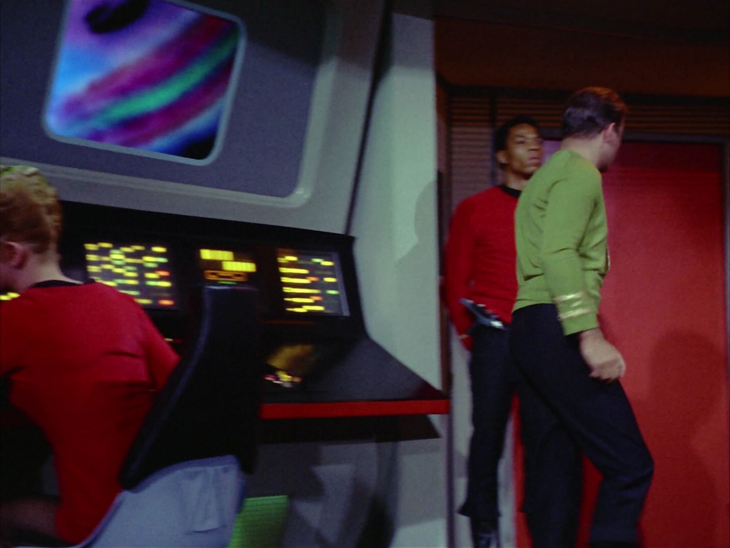 ariane179254_StarTrek_2x06_TheDoomsdayMachine_0364.jpg