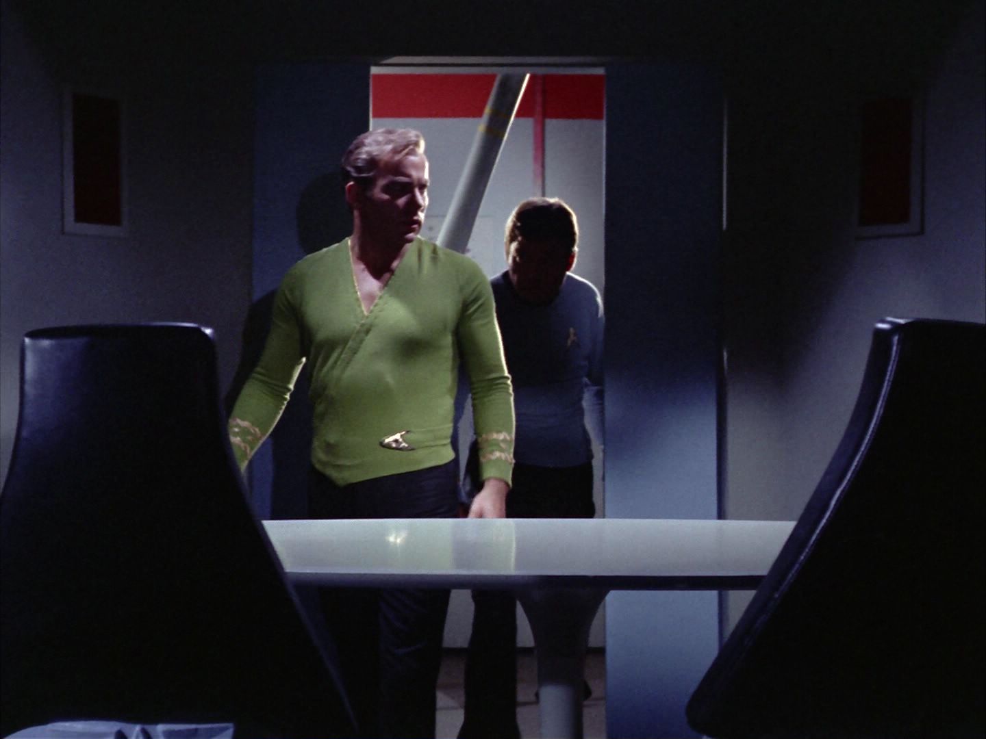 ariane179254_StarTrek_2x06_TheDoomsdayMachine_0413.jpg
