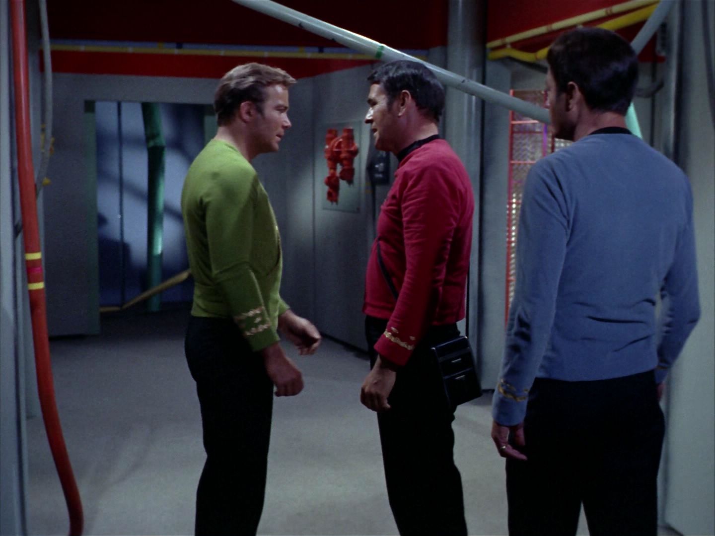ariane179254_StarTrek_2x06_TheDoomsdayMachine_0490.jpg