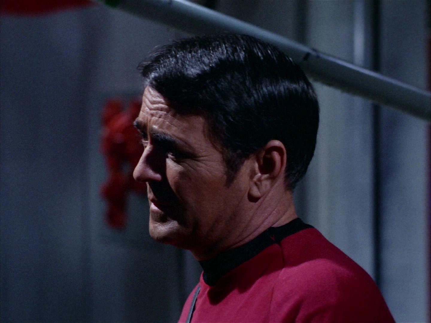 ariane179254_StarTrek_2x06_TheDoomsdayMachine_0507.jpg