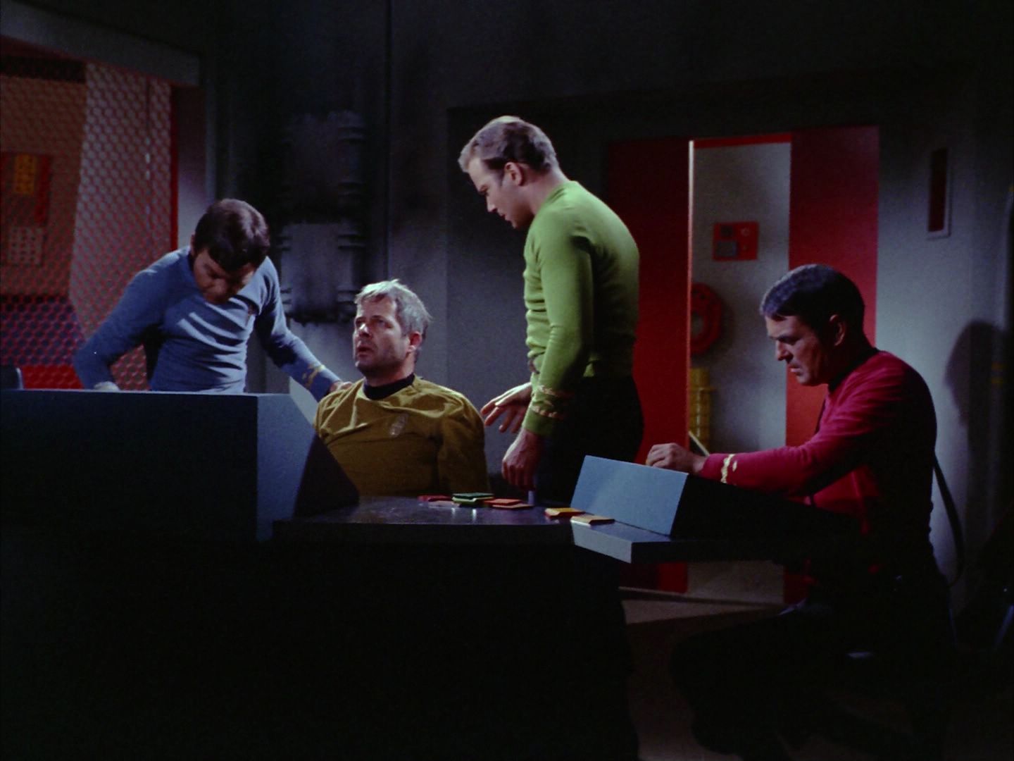 ariane179254_StarTrek_2x06_TheDoomsdayMachine_0546.jpg