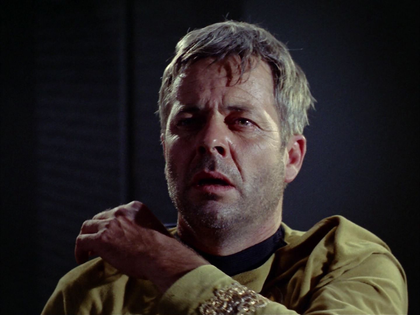 ariane179254_StarTrek_2x06_TheDoomsdayMachine_0553.jpg
