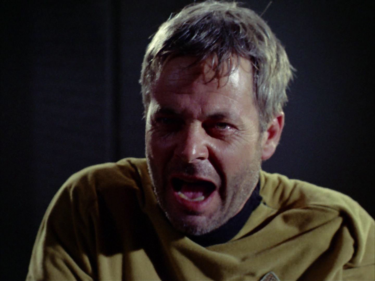 ariane179254_StarTrek_2x06_TheDoomsdayMachine_0579.jpg