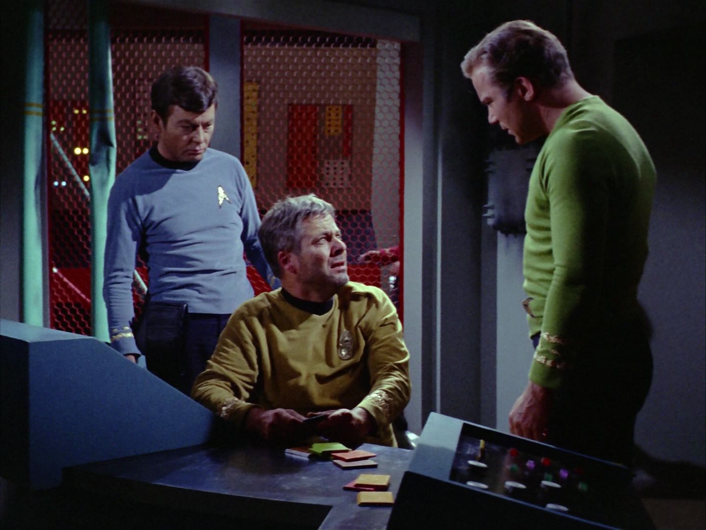 ariane179254_StarTrek_2x06_TheDoomsdayMachine_0641.jpg