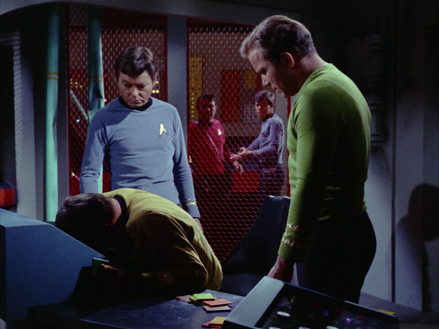 ariane179254_StarTrek_2x06_TheDoomsdayMachine_0730.jpg