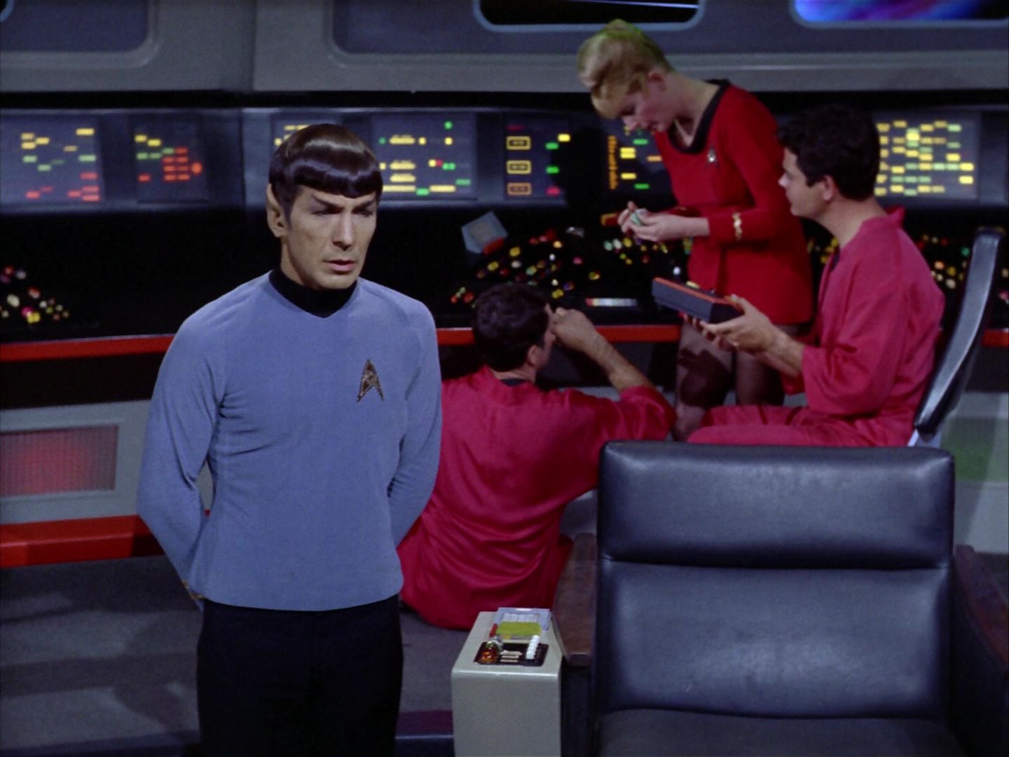 ariane179254_StarTrek_2x06_TheDoomsdayMachine_0866.jpg