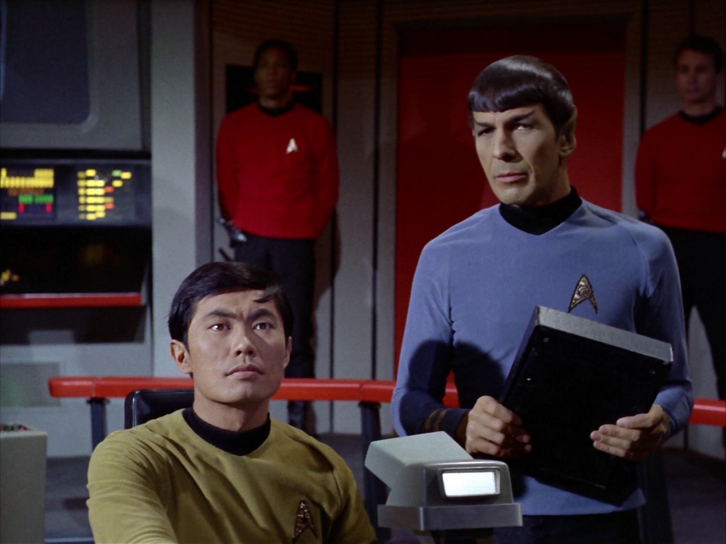 ariane179254_StarTrek_2x06_TheDoomsdayMachine_0879.jpg