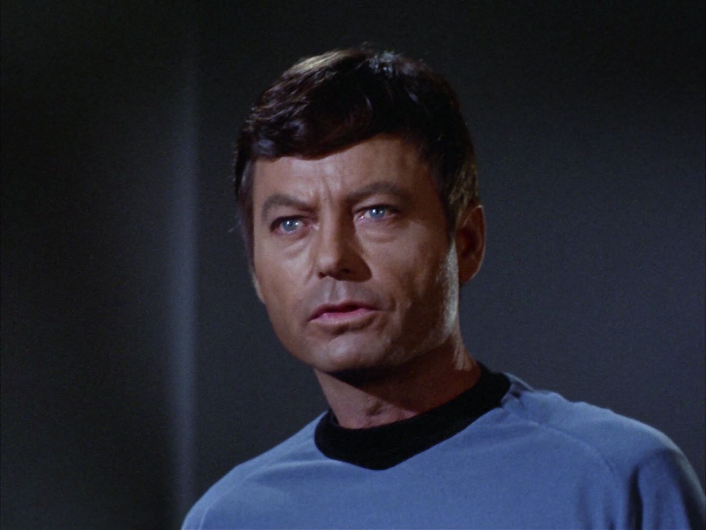 ariane179254_StarTrek_2x06_TheDoomsdayMachine_0903.jpg