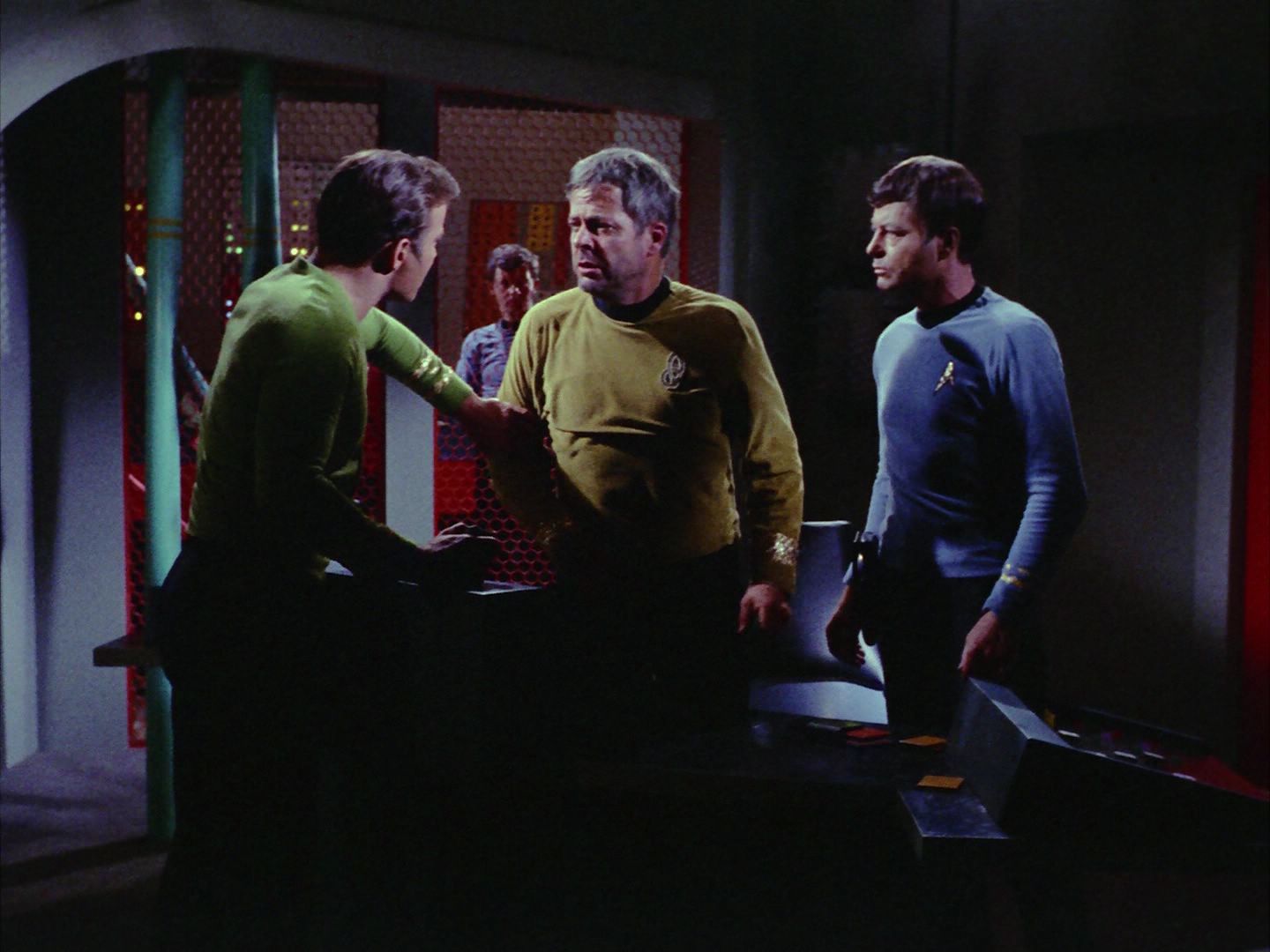 ariane179254_StarTrek_2x06_TheDoomsdayMachine_0970.jpg
