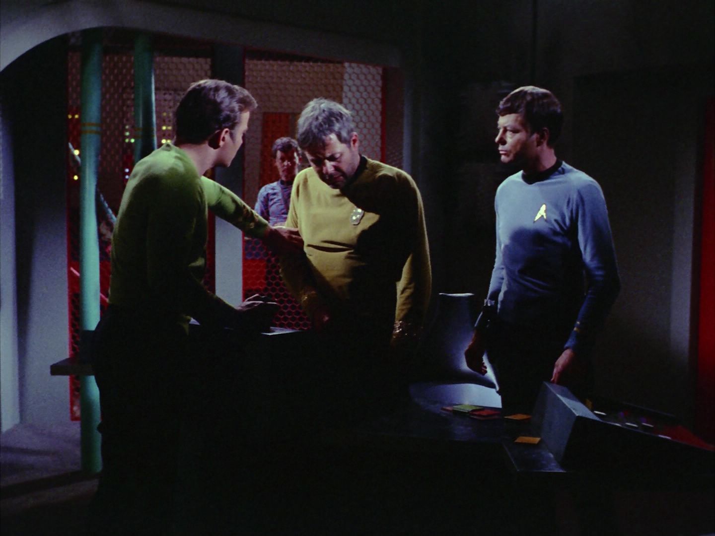 ariane179254_StarTrek_2x06_TheDoomsdayMachine_0973.jpg