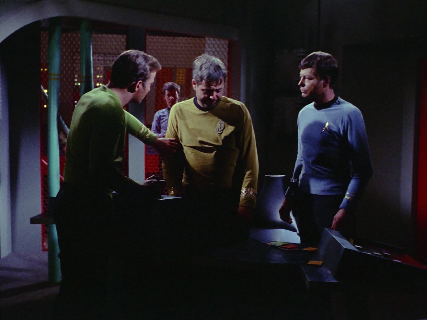 ariane179254_StarTrek_2x06_TheDoomsdayMachine_0975.jpg