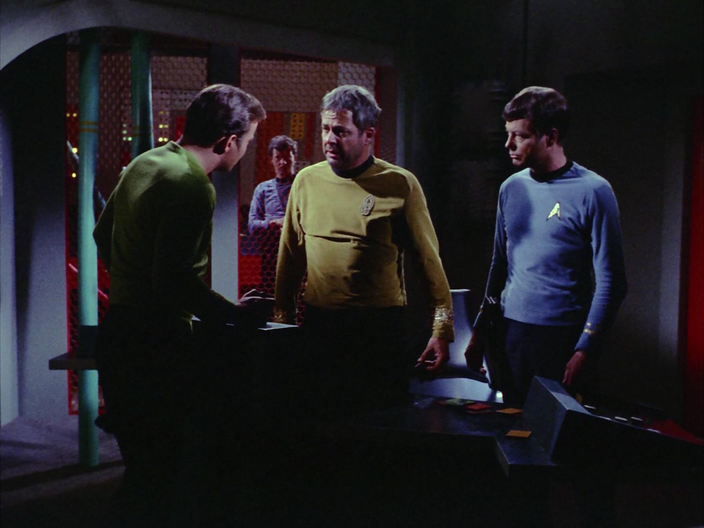 ariane179254_StarTrek_2x06_TheDoomsdayMachine_0985.jpg