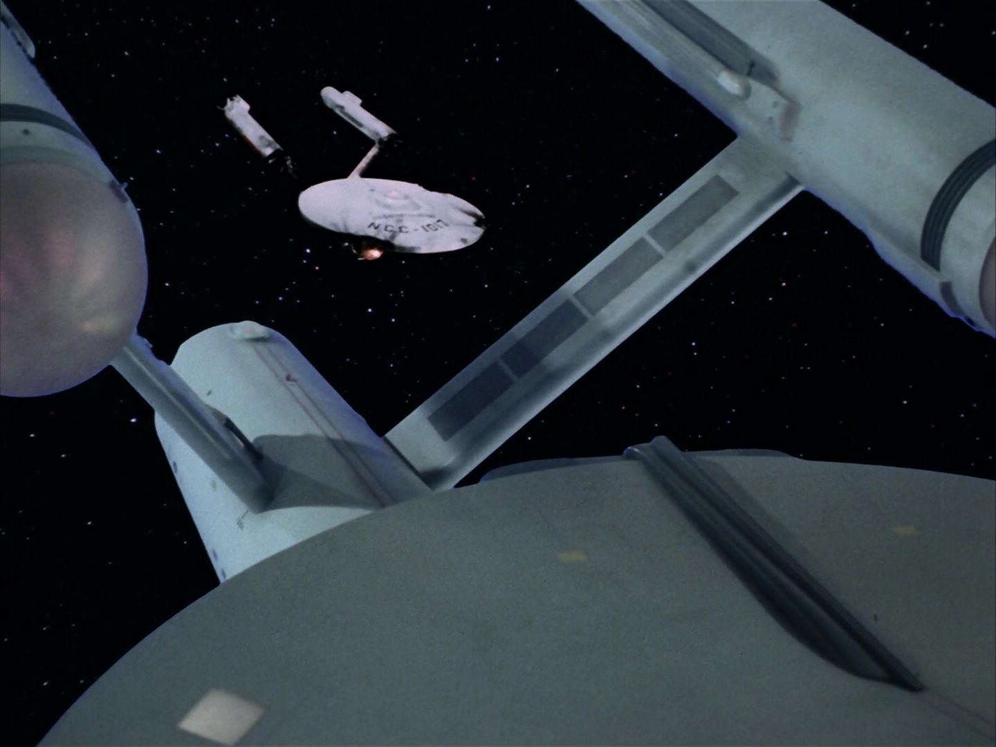 ariane179254_StarTrek_2x06_TheDoomsdayMachine_1007.jpg