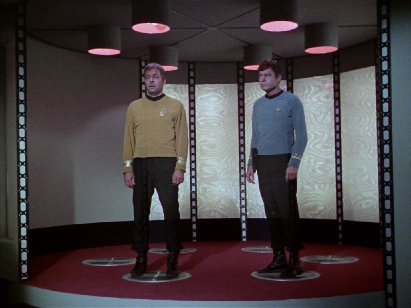 ariane179254_StarTrek_2x06_TheDoomsdayMachine_1017.jpg