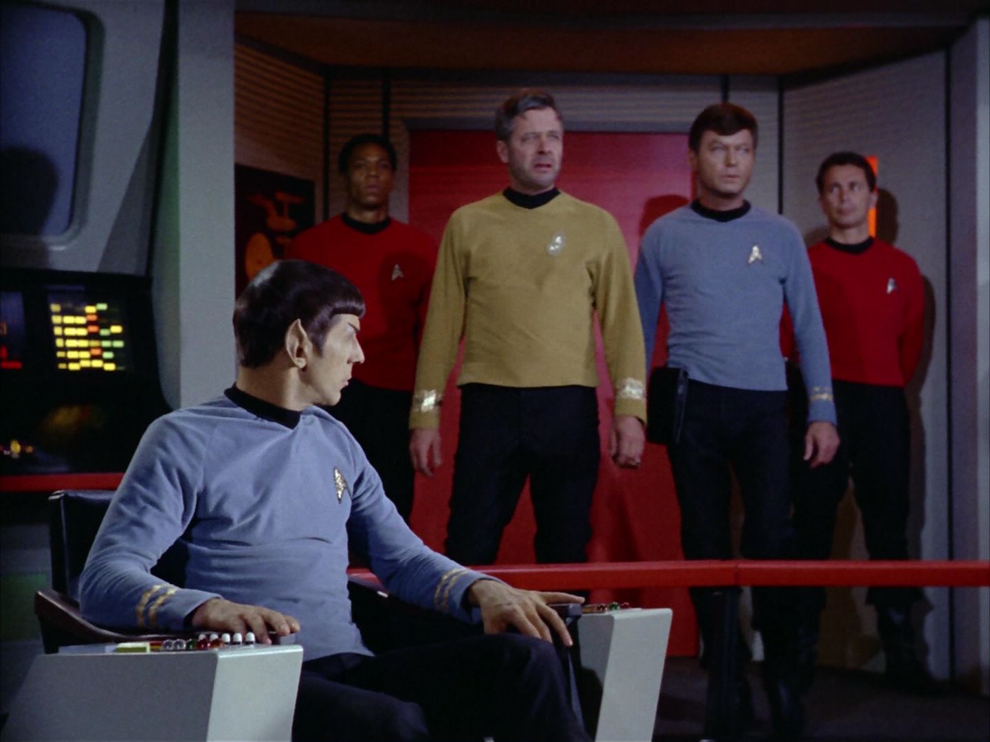 ariane179254_StarTrek_2x06_TheDoomsdayMachine_1035.jpg
