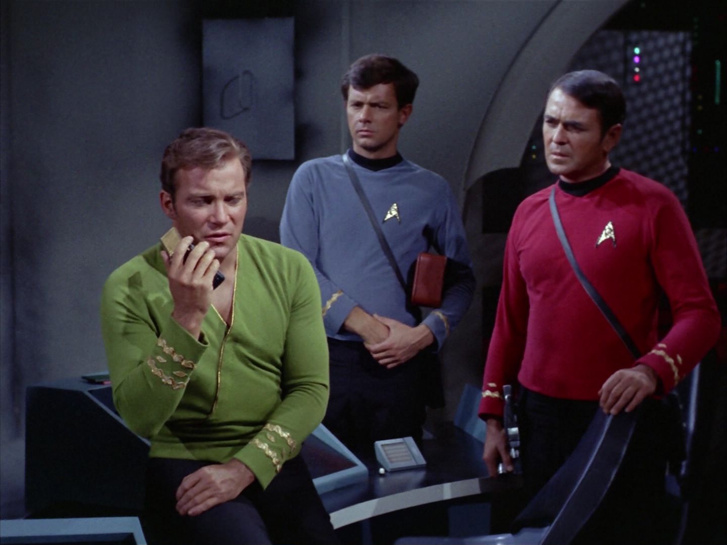 ariane179254_StarTrek_2x06_TheDoomsdayMachine_1112.jpg