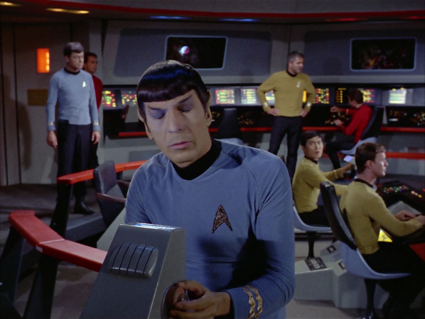 ariane179254_StarTrek_2x06_TheDoomsdayMachine_1136.jpg
