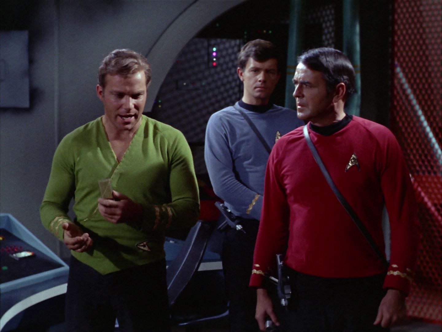 ariane179254_StarTrek_2x06_TheDoomsdayMachine_1205.jpg