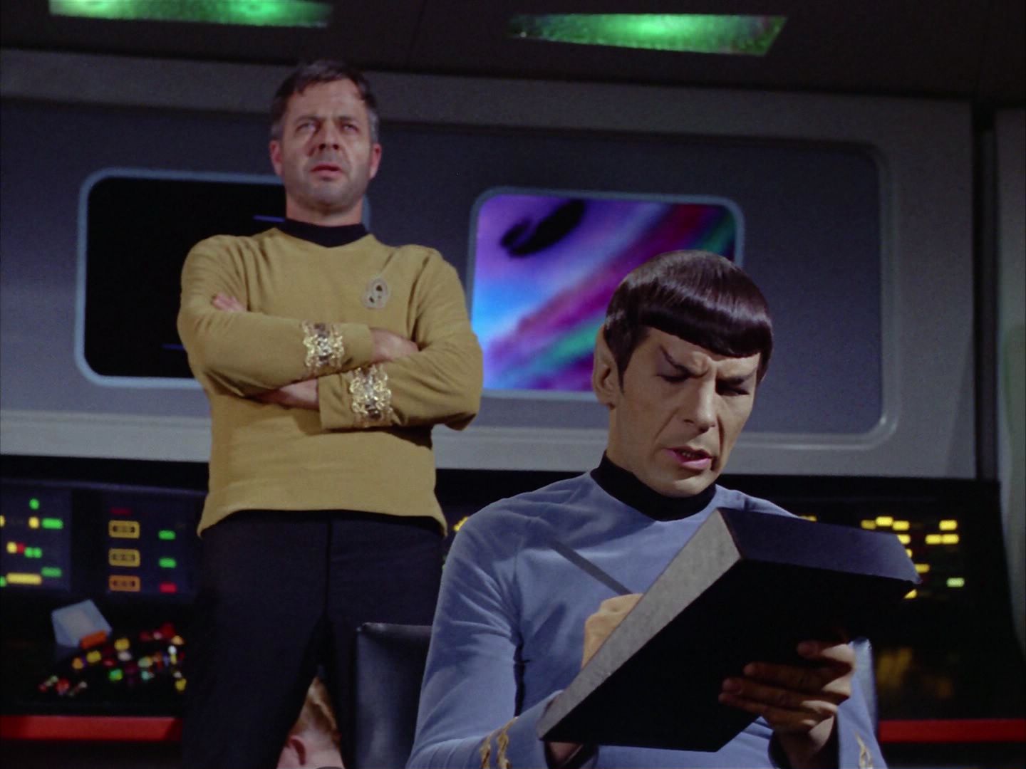 ariane179254_StarTrek_2x06_TheDoomsdayMachine_1259.jpg