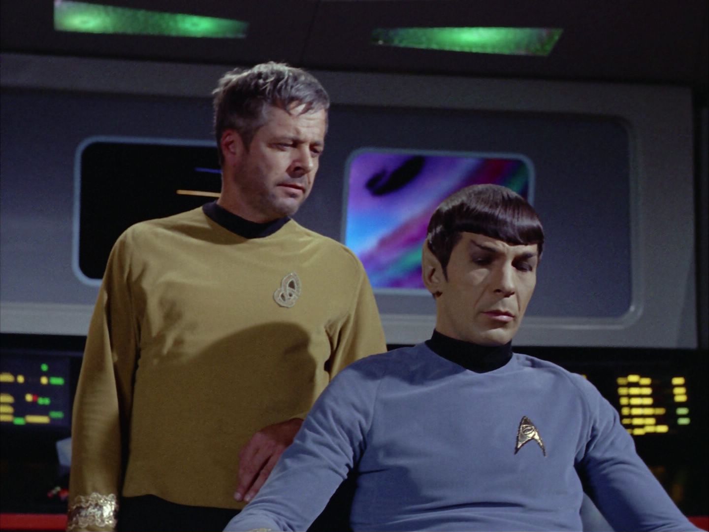 ariane179254_StarTrek_2x06_TheDoomsdayMachine_1330.jpg