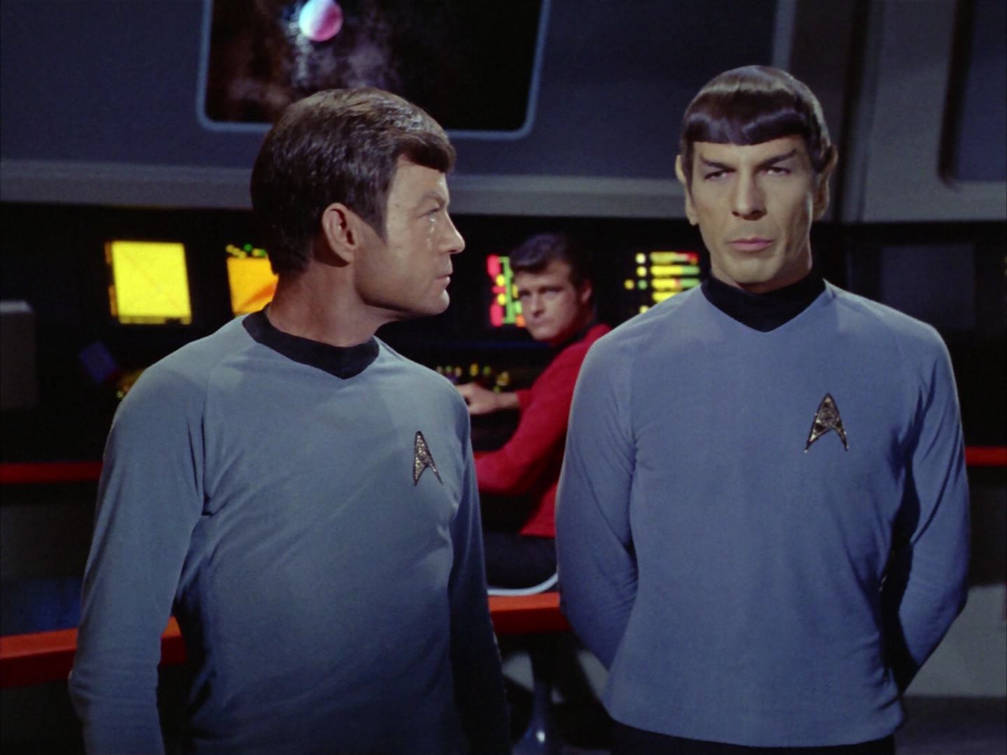 ariane179254_StarTrek_2x06_TheDoomsdayMachine_1445.jpg