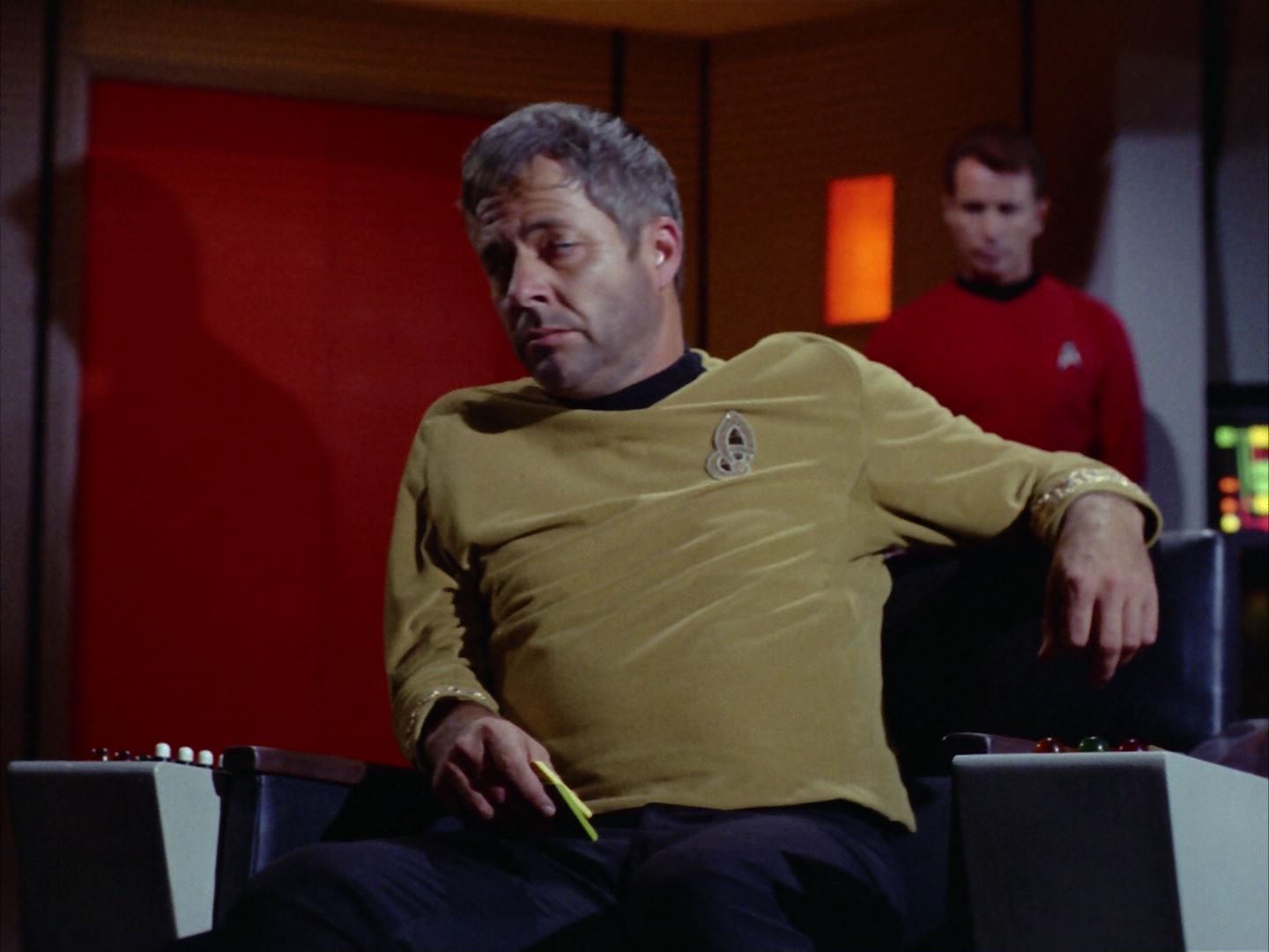 ariane179254_StarTrek_2x06_TheDoomsdayMachine_1539.jpg