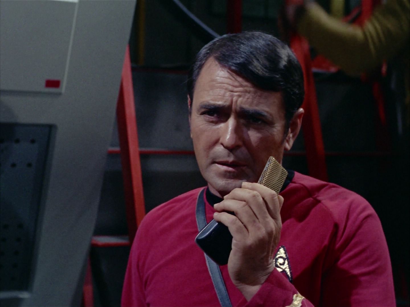 ariane179254_StarTrek_2x06_TheDoomsdayMachine_1621.jpg