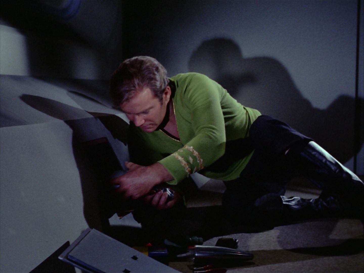 ariane179254_StarTrek_2x06_TheDoomsdayMachine_1657.jpg
