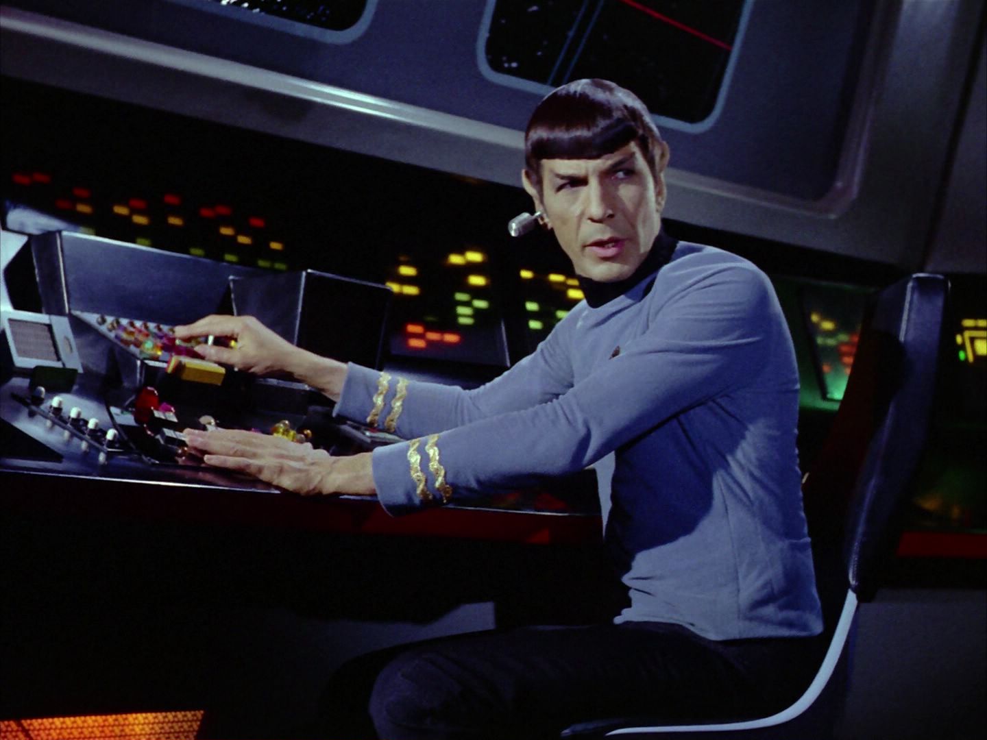 ariane179254_StarTrek_2x06_TheDoomsdayMachine_1674.jpg