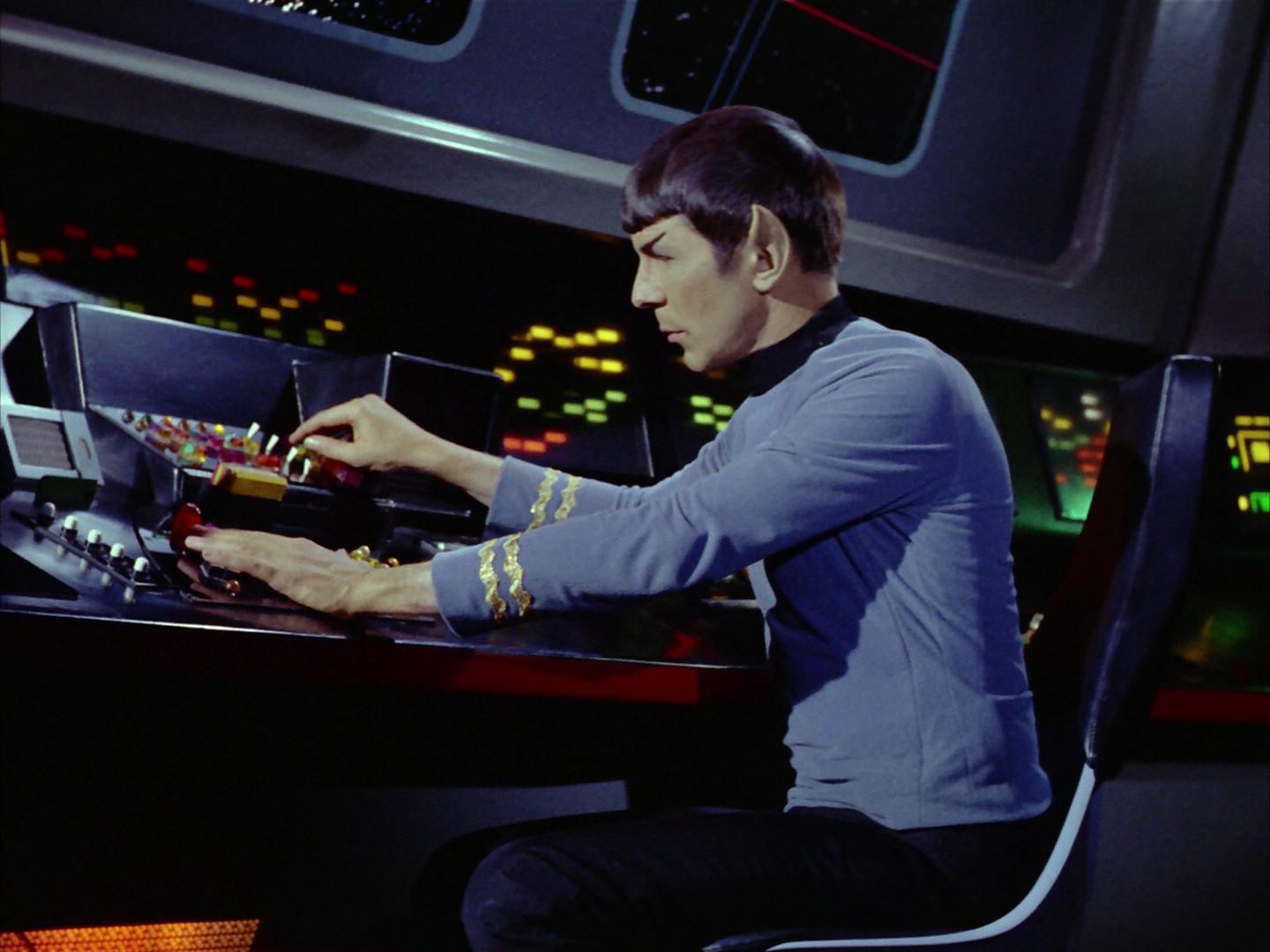 ariane179254_StarTrek_2x06_TheDoomsdayMachine_1699.jpg