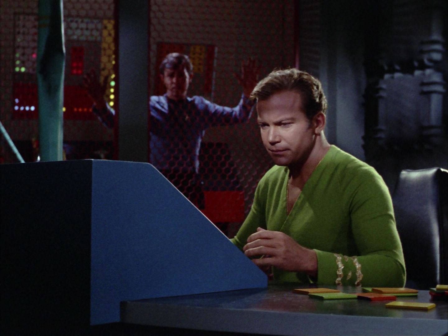 ariane179254_StarTrek_2x06_TheDoomsdayMachine_1734.jpg