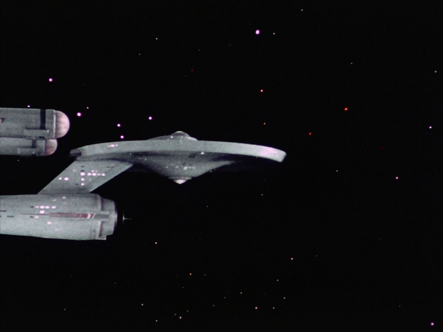 ariane179254_StarTrek_2x06_TheDoomsdayMachine_1759.jpg