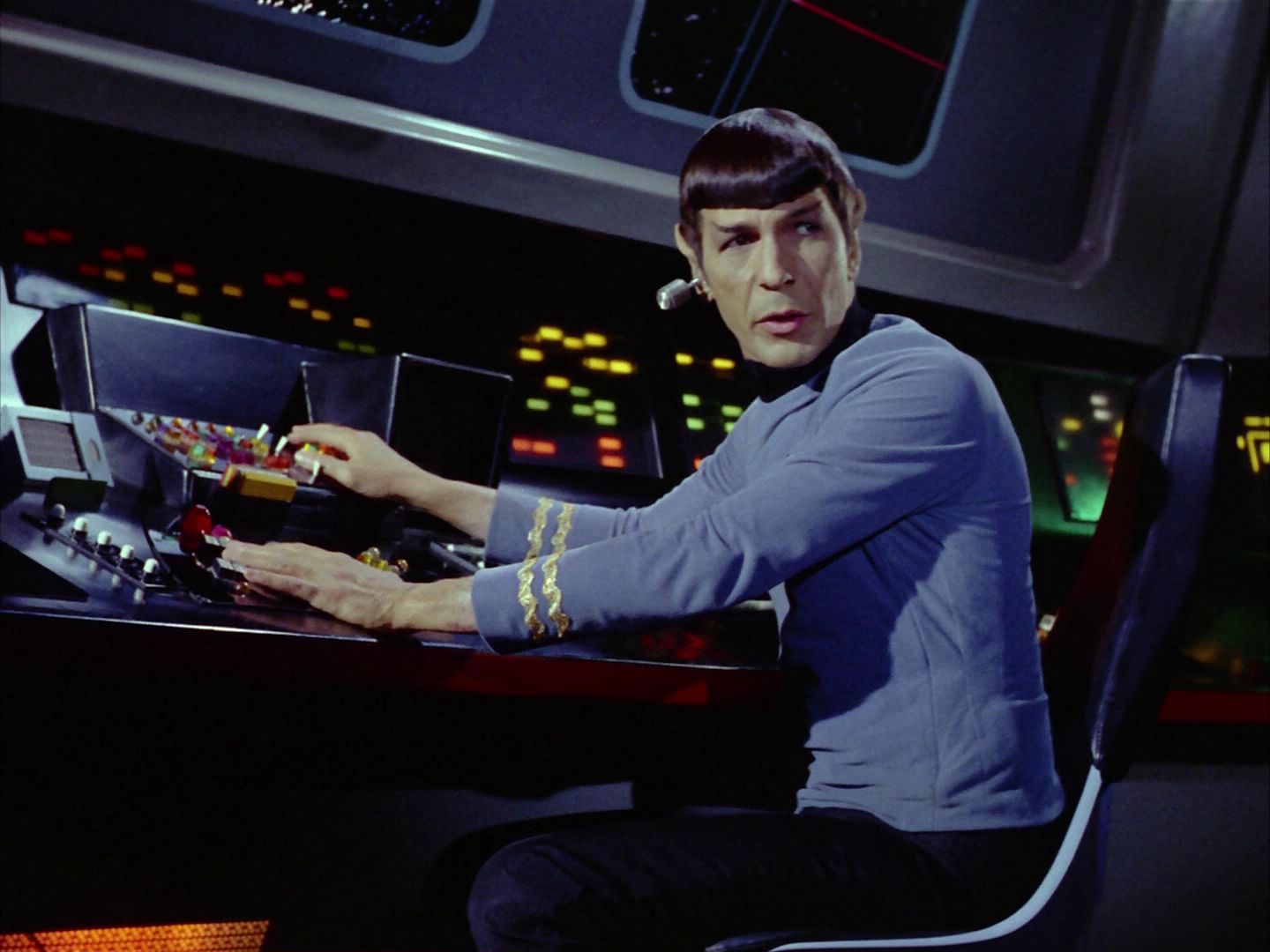 ariane179254_StarTrek_2x06_TheDoomsdayMachine_1781.jpg