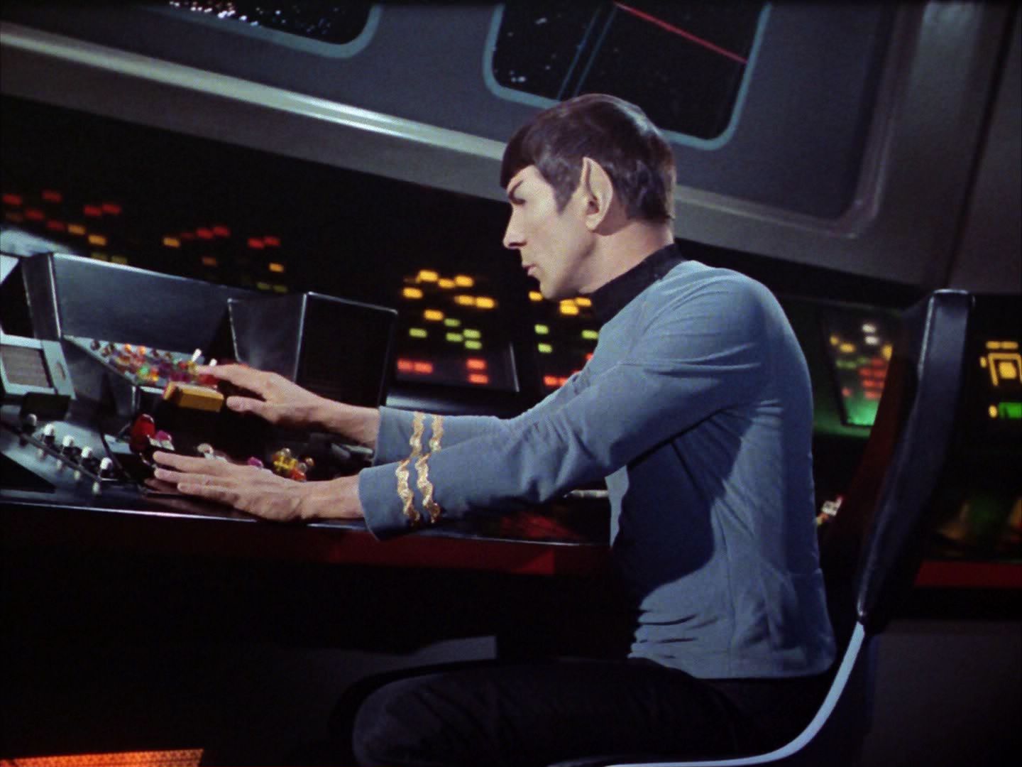 ariane179254_StarTrek_2x06_TheDoomsdayMachine_1835.jpg