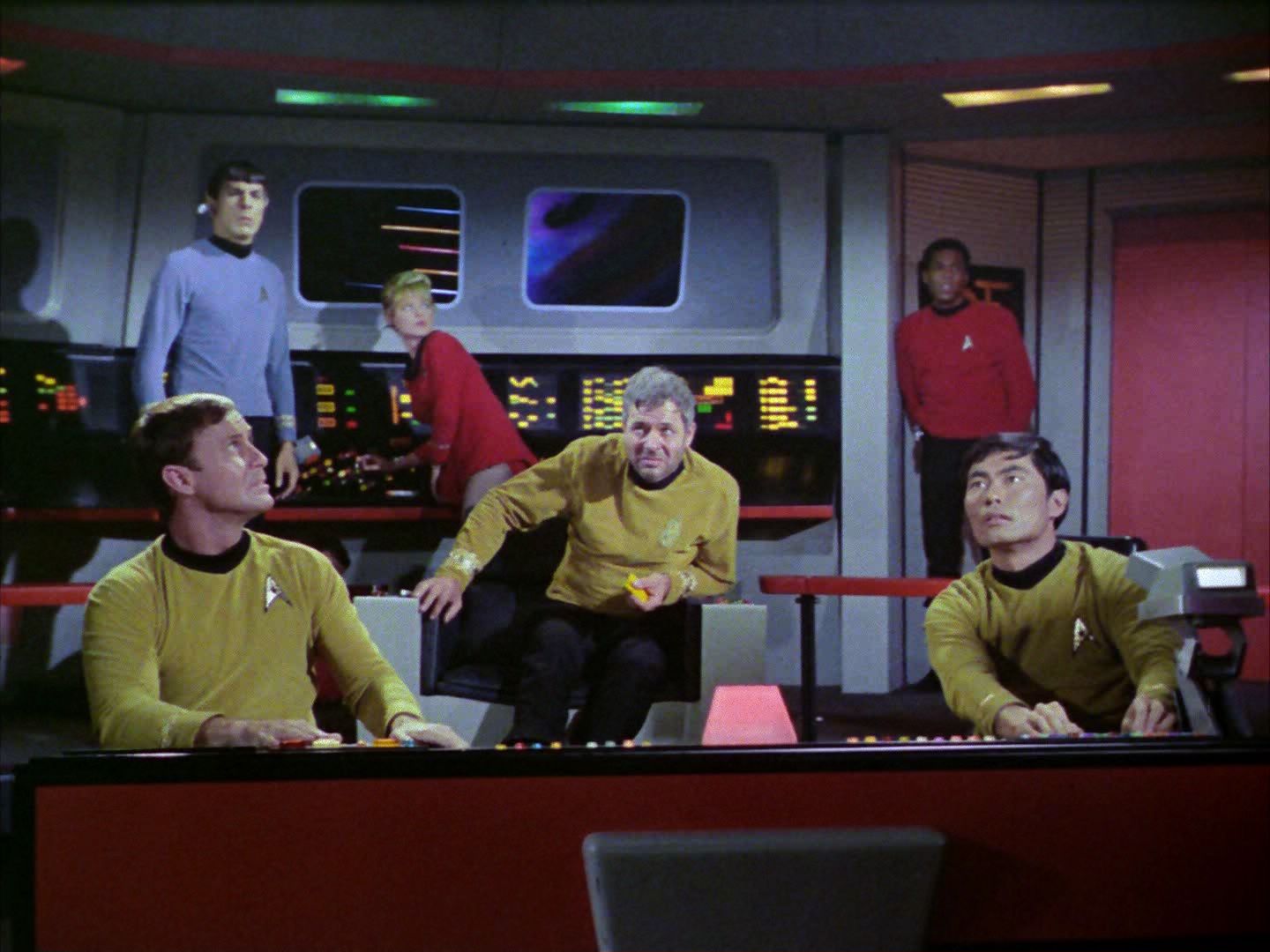 ariane179254_StarTrek_2x06_TheDoomsdayMachine_1860.jpg