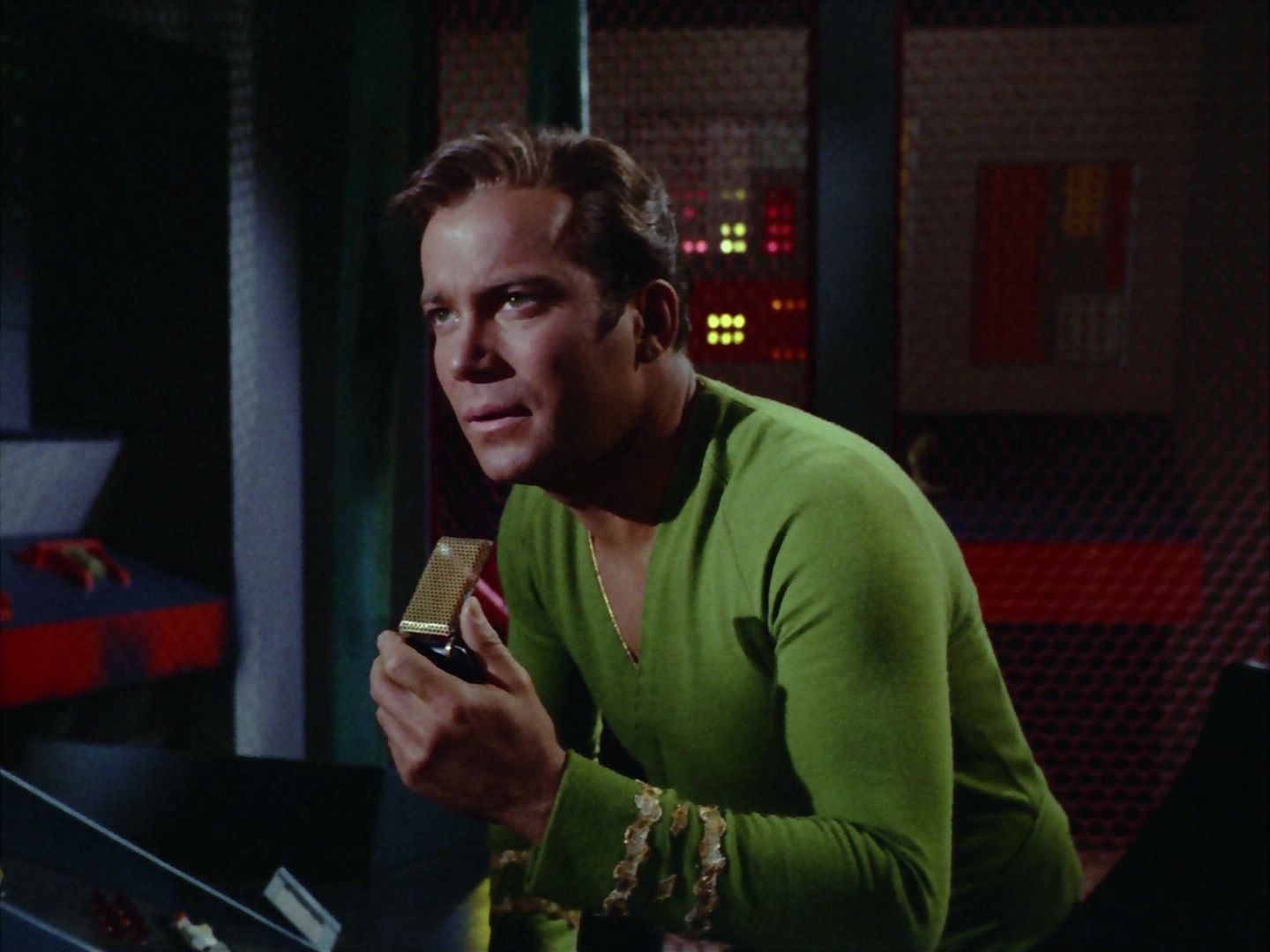 ariane179254_StarTrek_2x06_TheDoomsdayMachine_1944.jpg