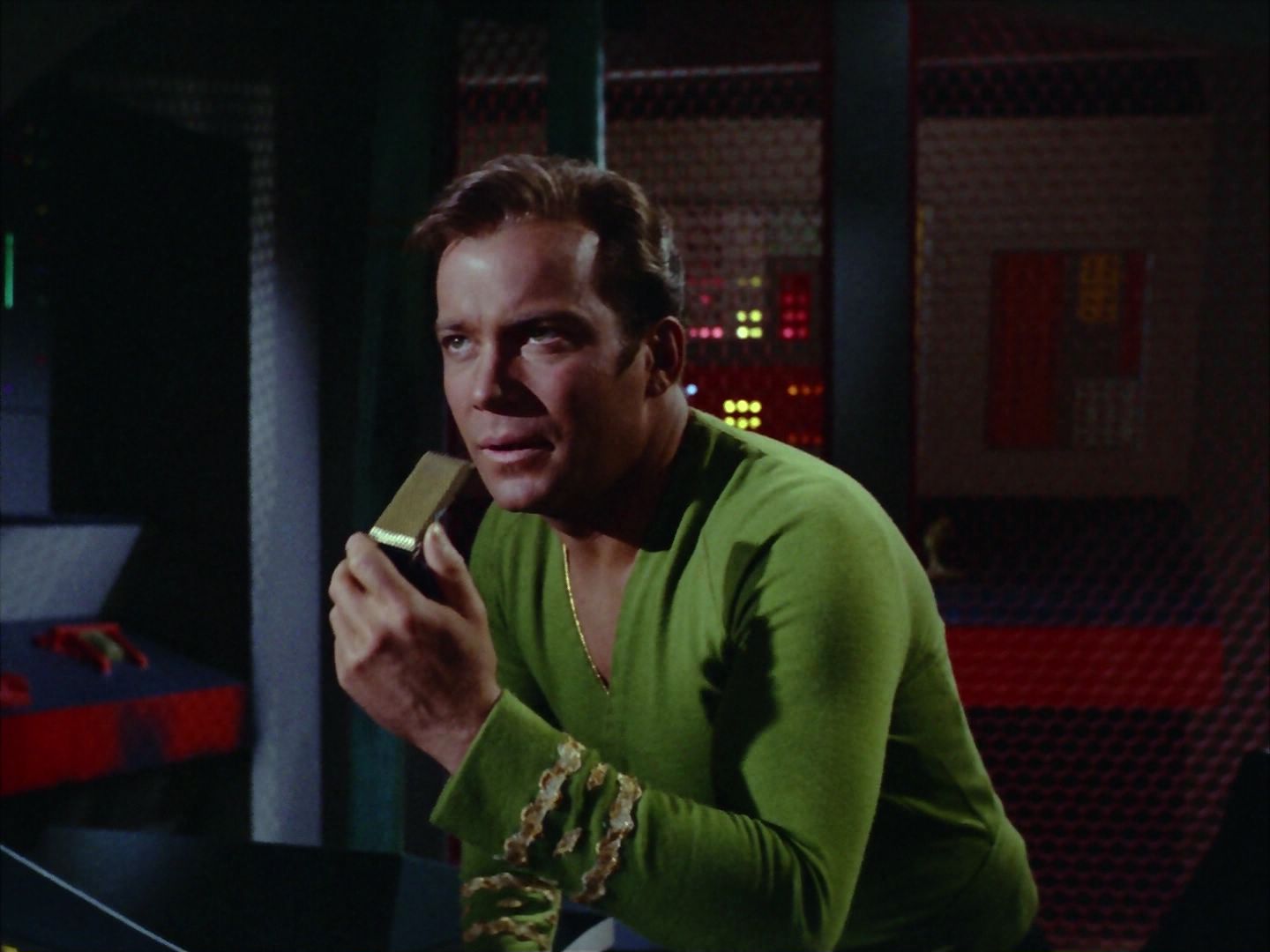 ariane179254_StarTrek_2x06_TheDoomsdayMachine_1945.jpg