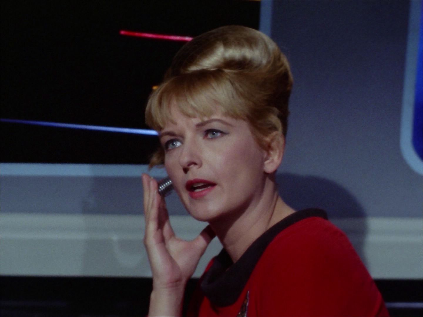 ariane179254_StarTrek_2x06_TheDoomsdayMachine_2174.jpg