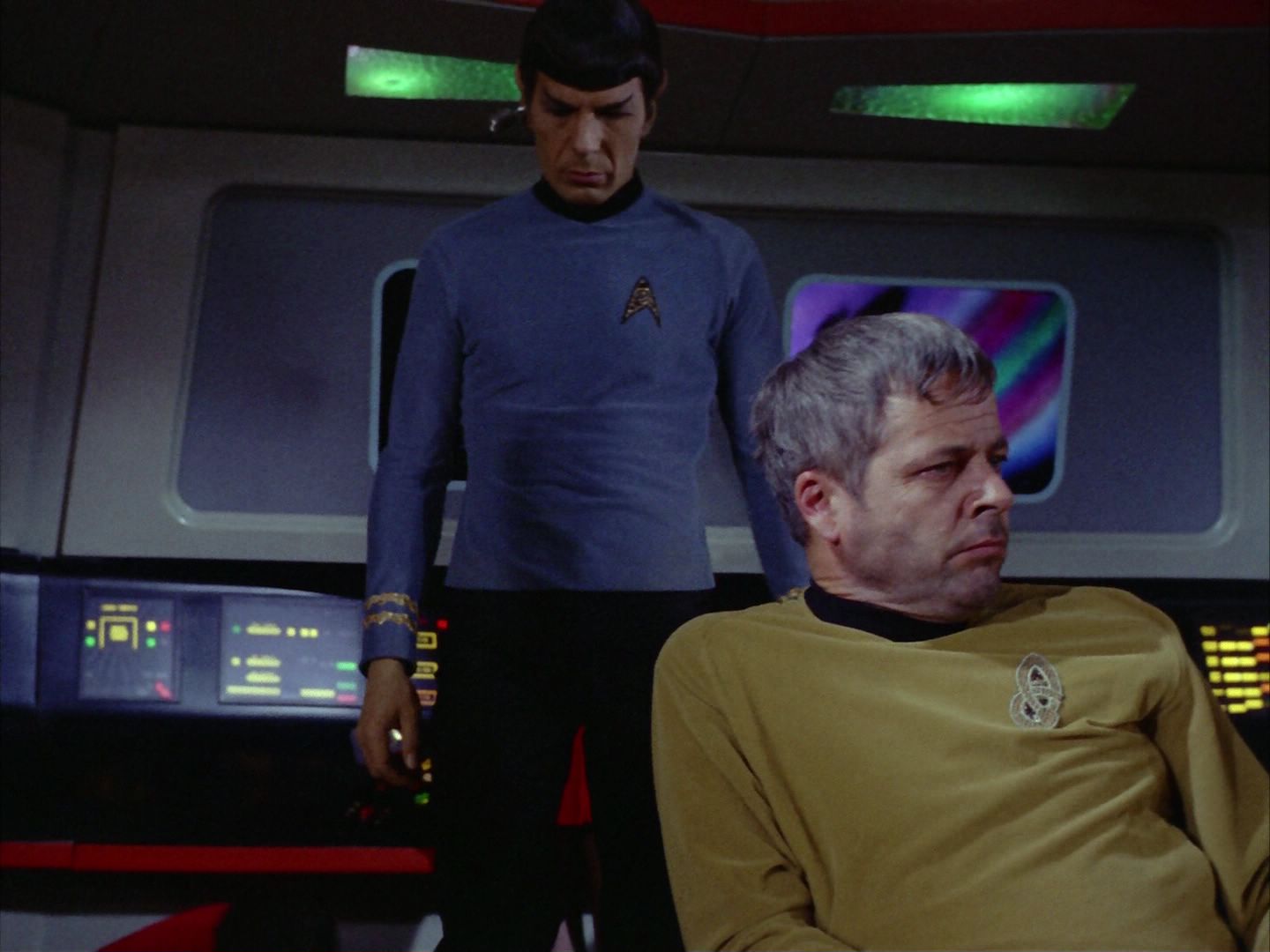 ariane179254_StarTrek_2x06_TheDoomsdayMachine_2237.jpg