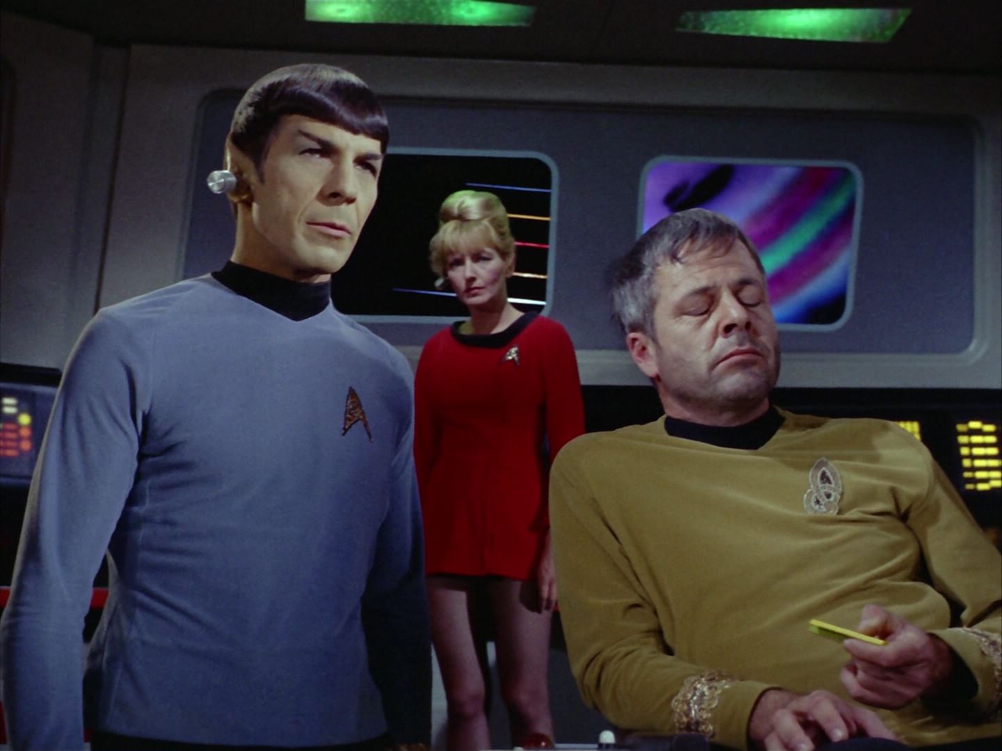 ariane179254_StarTrek_2x06_TheDoomsdayMachine_2246.jpg