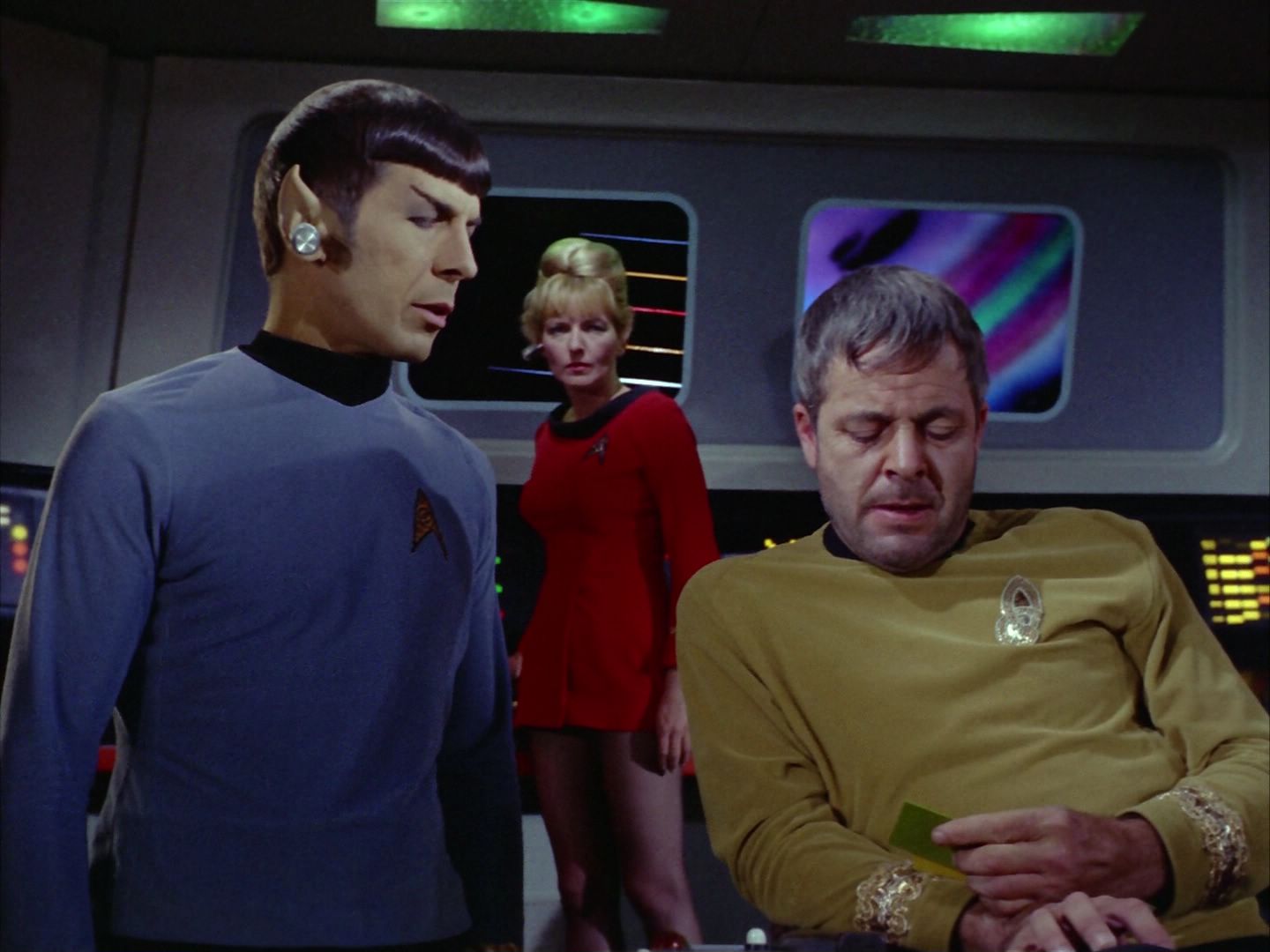 ariane179254_StarTrek_2x06_TheDoomsdayMachine_2283.jpg