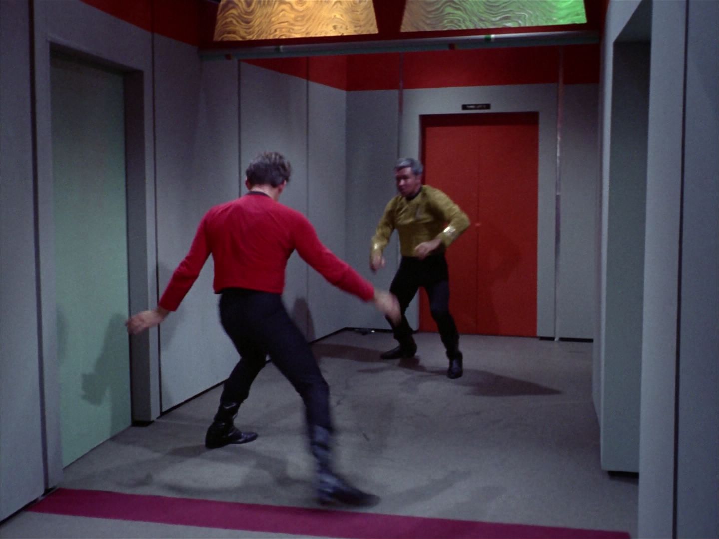 ariane179254_StarTrek_2x06_TheDoomsdayMachine_2414.jpg