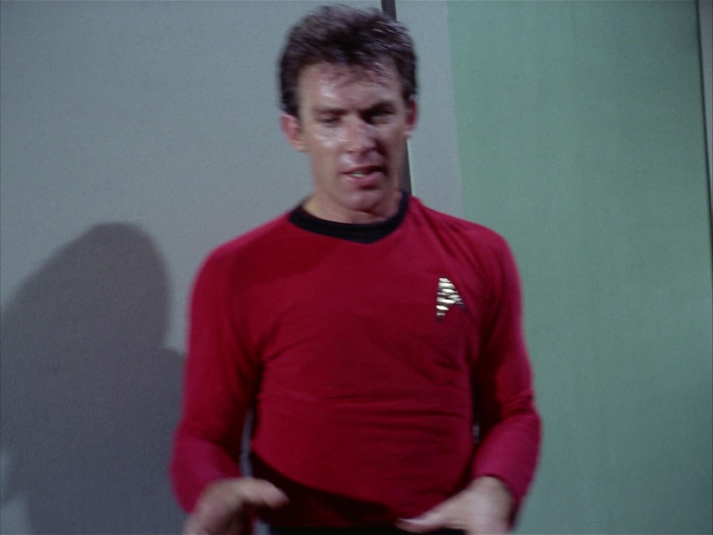 ariane179254_StarTrek_2x06_TheDoomsdayMachine_2426.jpg